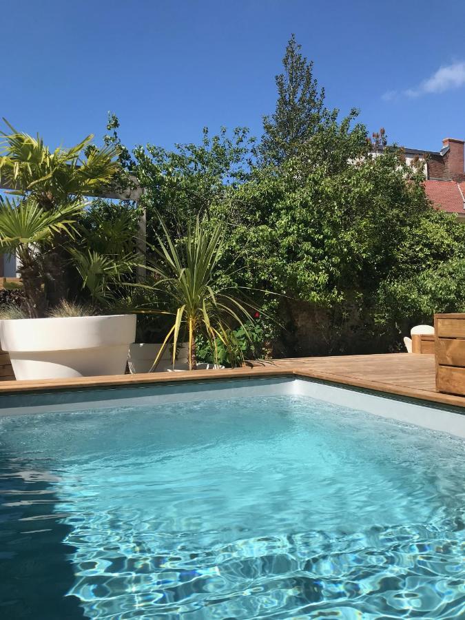 Aux Remparts De Montreuil Bed & Breakfast Montreuil  Ngoại thất bức ảnh